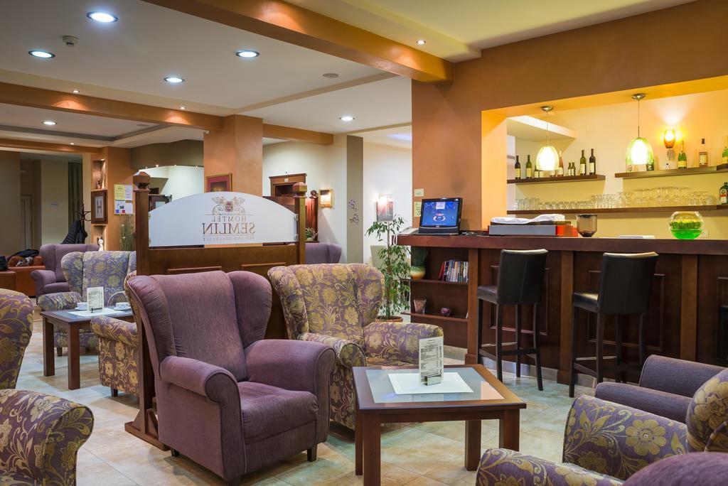 Garni Hotel Semlin B&B Belgrado Exterior foto