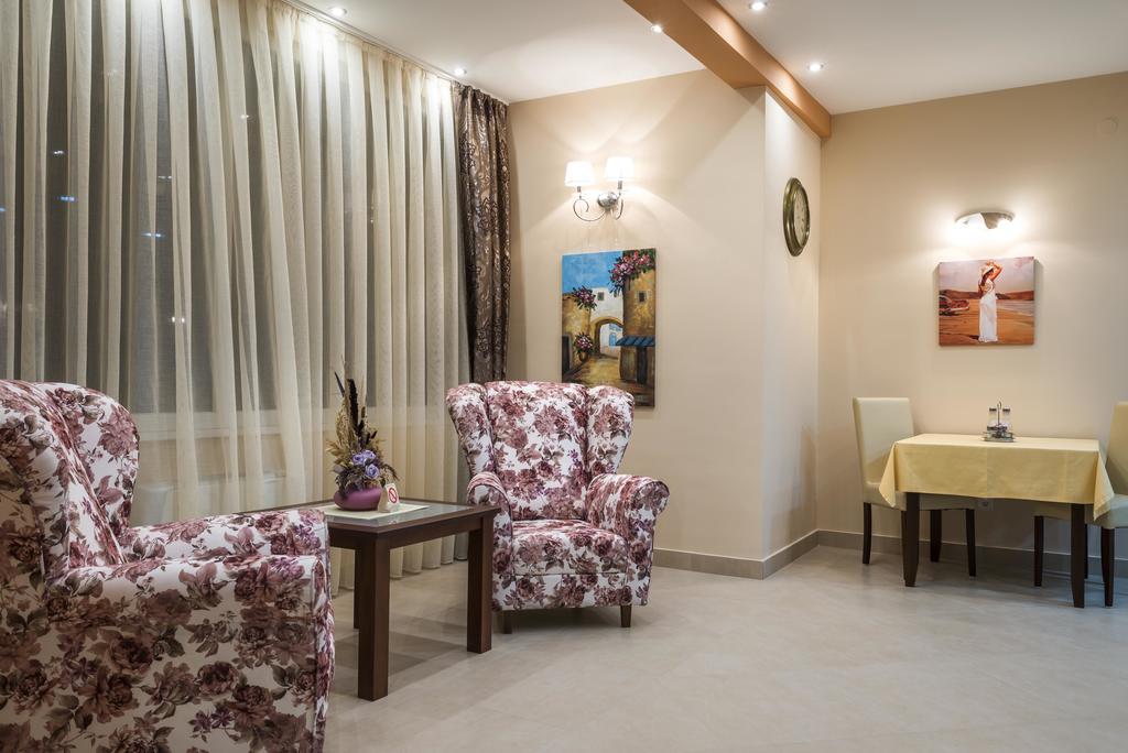 Garni Hotel Semlin B&B Belgrado Exterior foto